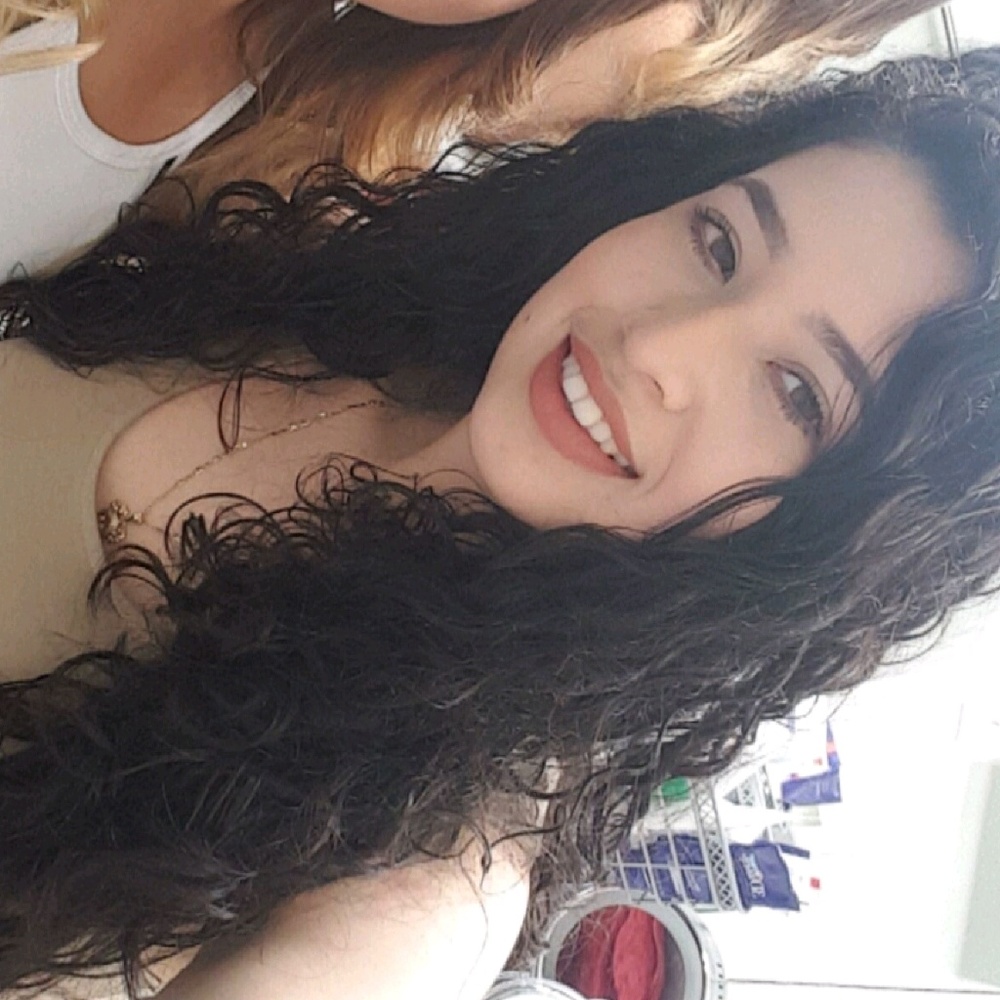 Meet your Posher, Jenny